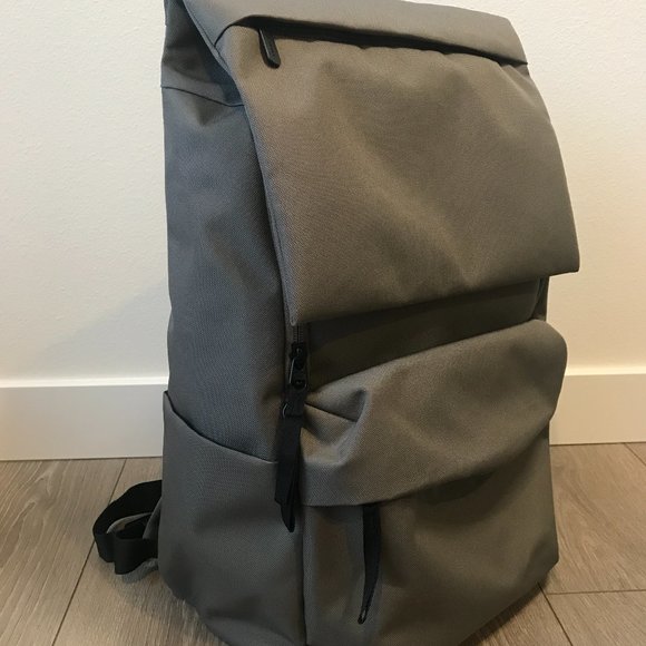 Everlane Handbags - Everlane The ReNew Transit Backpack